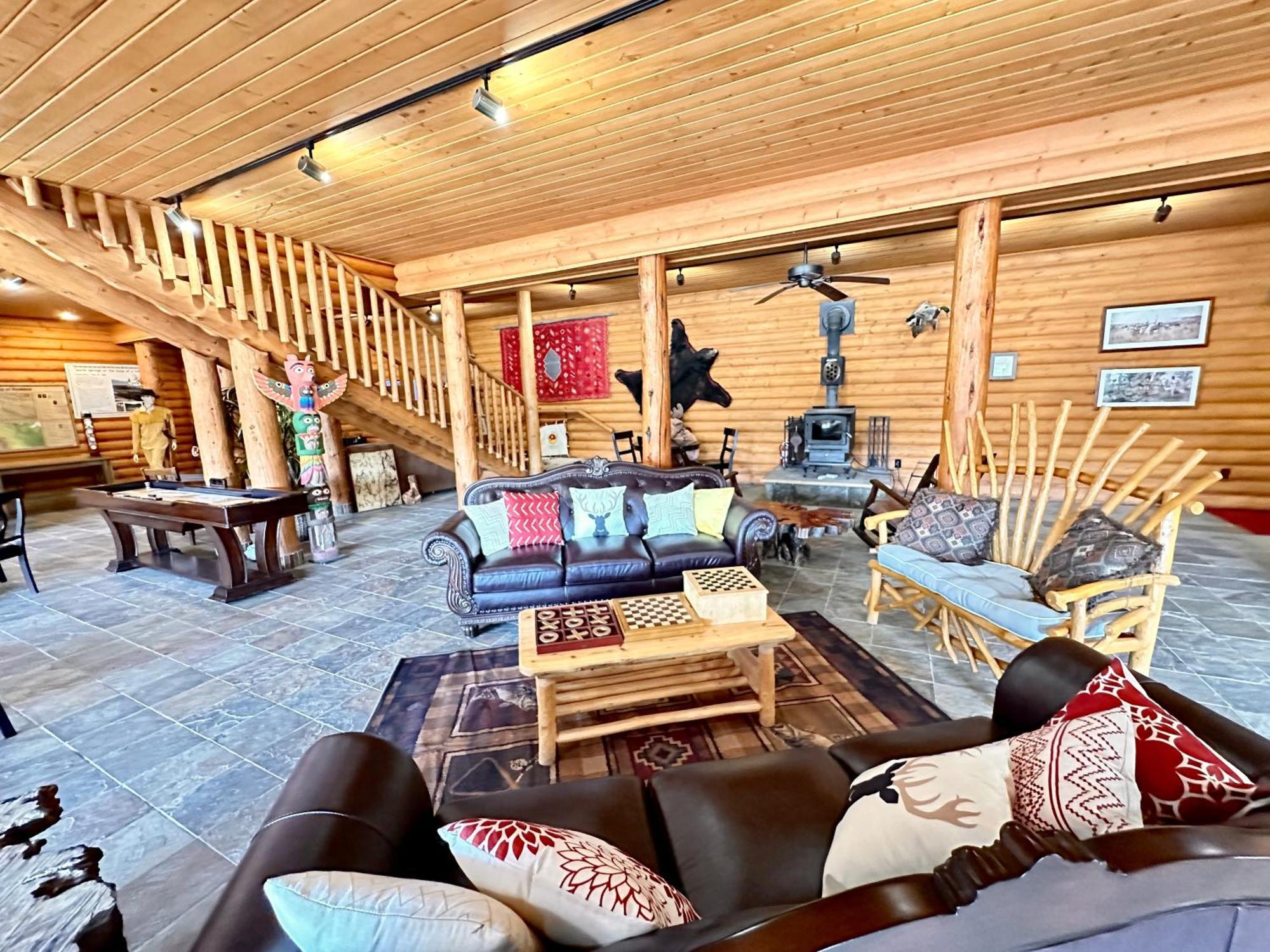 The Lodge At Lolo Hot Springs Екстериор снимка