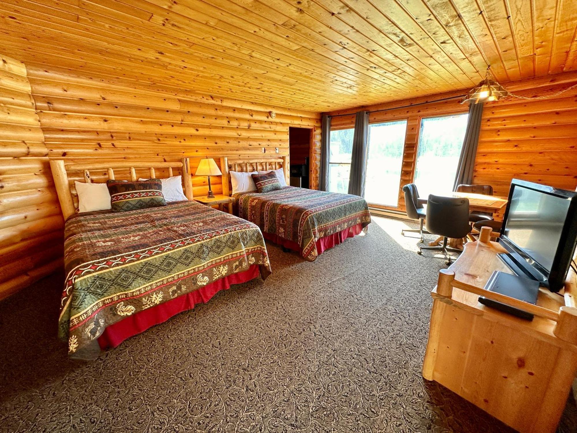 The Lodge At Lolo Hot Springs Екстериор снимка